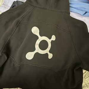 OrAngetheory lululemon 1/2 zipped scuba